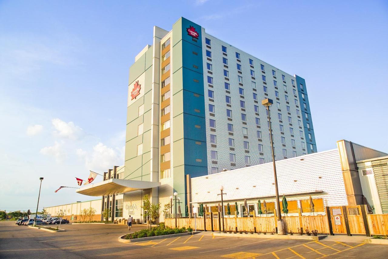 Canad Inns Destination Centre Brandon Εξωτερικό φωτογραφία